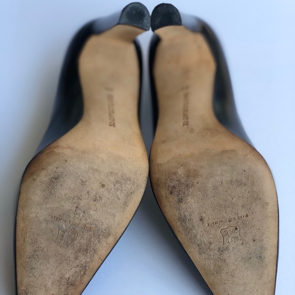 Manilo Blahnik Pump 38: Good Used Cond - Picture 5 of 6